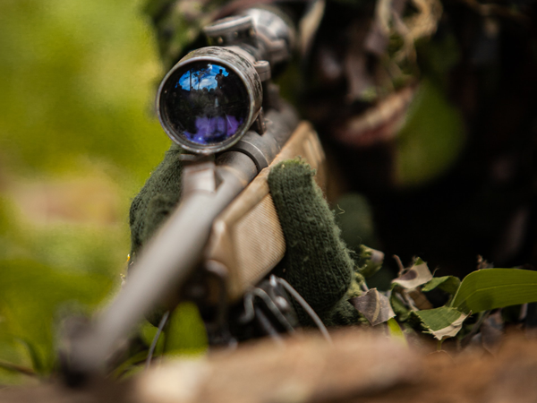 clean rifle scope lens