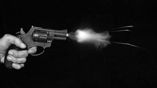 how far away is the gunshot